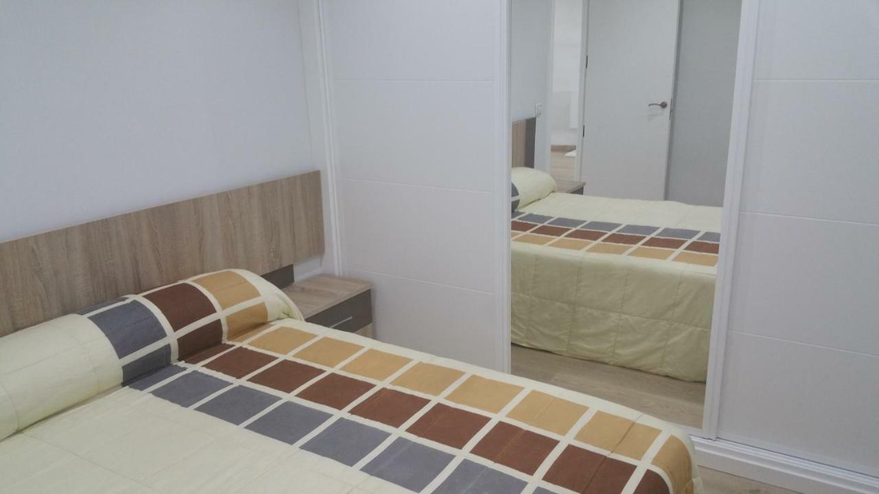 Apartamentos La Vaguada Suites Madri Exterior foto