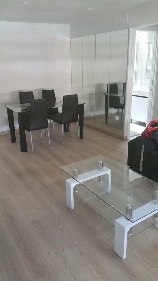 Apartamentos La Vaguada Suites Madri Exterior foto