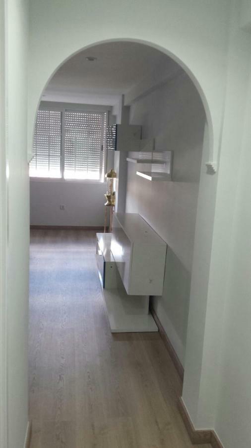 Apartamentos La Vaguada Suites Madri Exterior foto